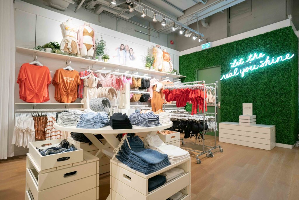 Interior image of Aerie store