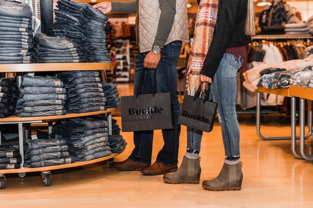 Interior image of a Buckle store