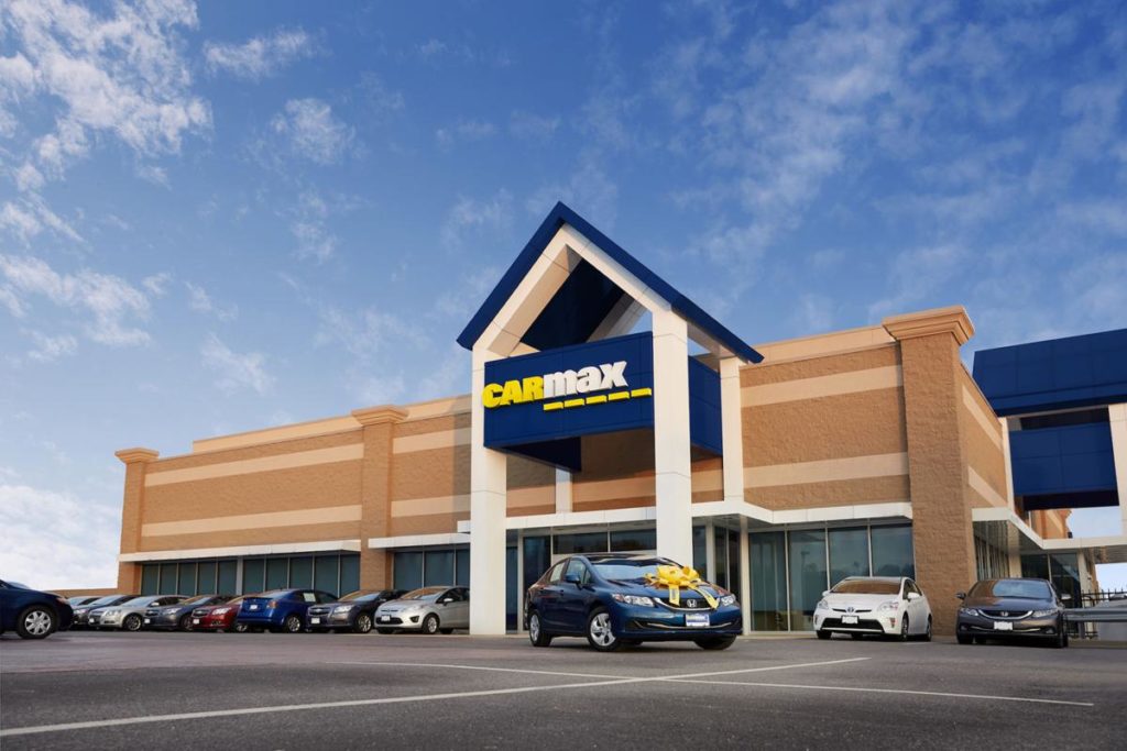 Exterior image of Carmax